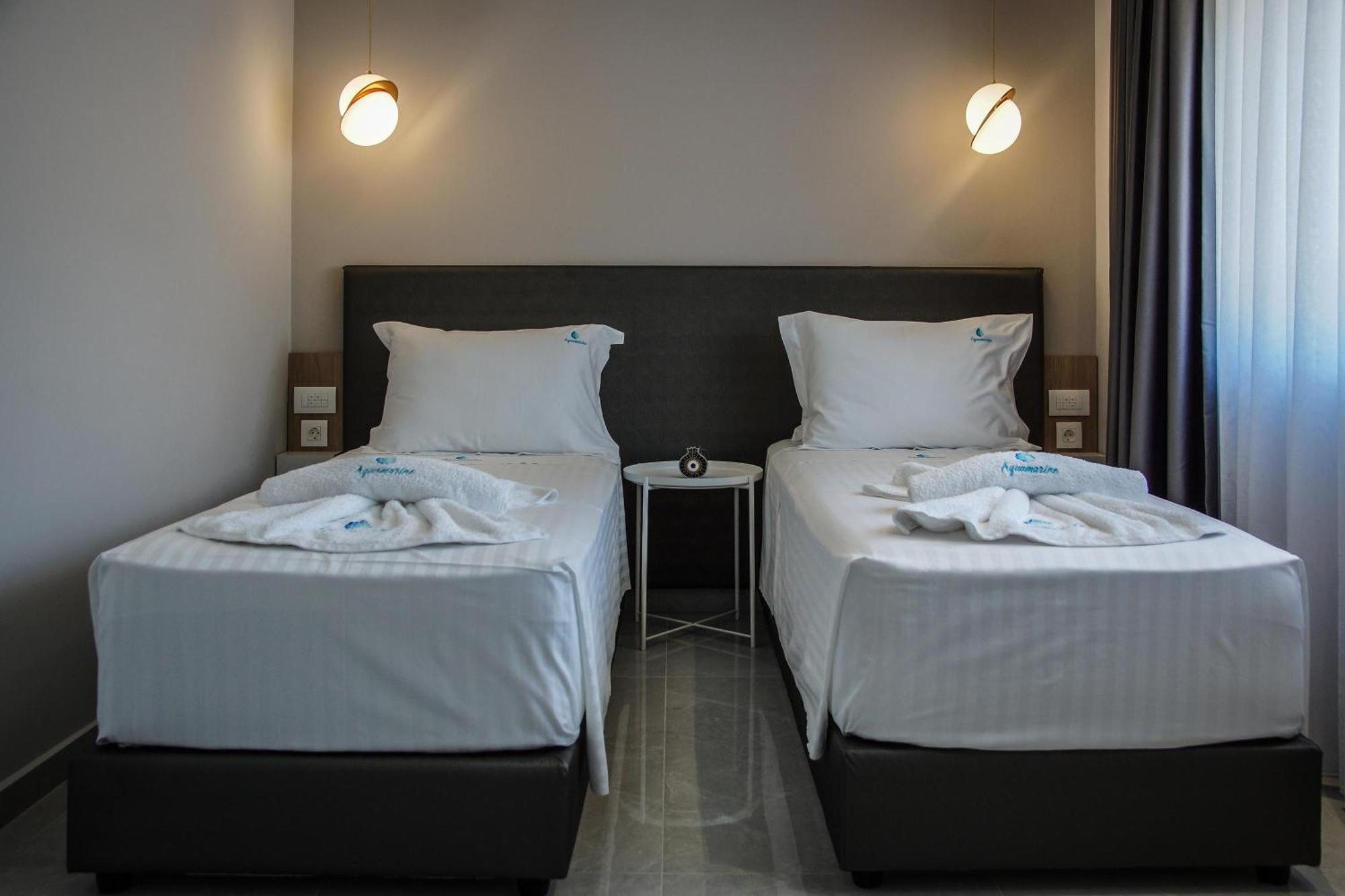 Aquamarine Luxury Suites 阿彻奇洛斯 外观 照片
